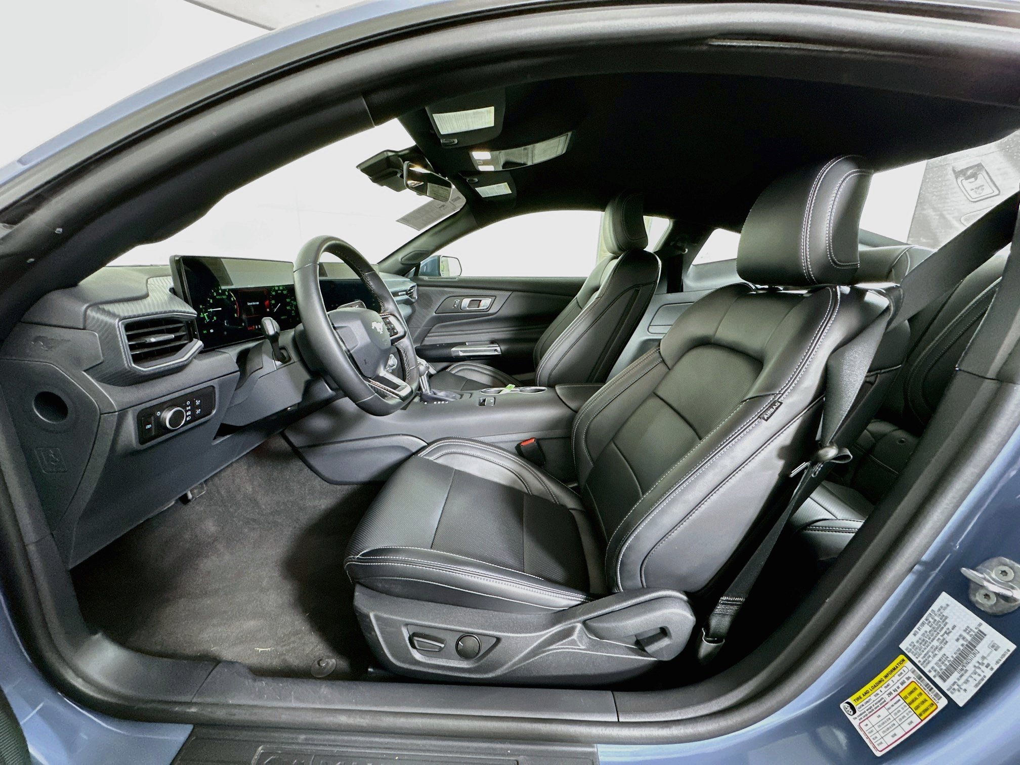 Used 2026 Ford Mustang Premium RWD image 13