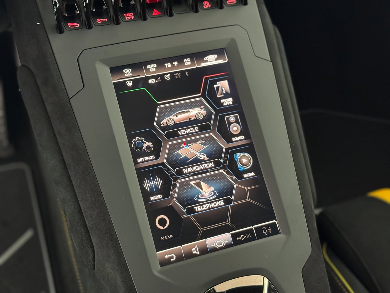 Used 2023 Lamborghini Huracan STO image 19