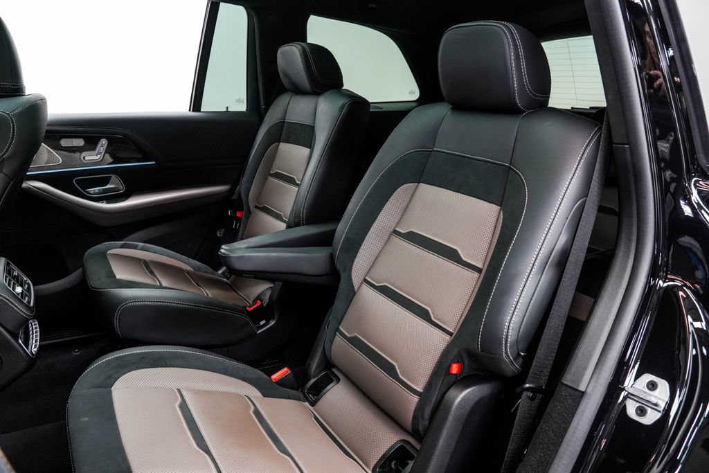 Used 2023 Mercedes-Benz GLS 63 AMG 4MATIC image 18