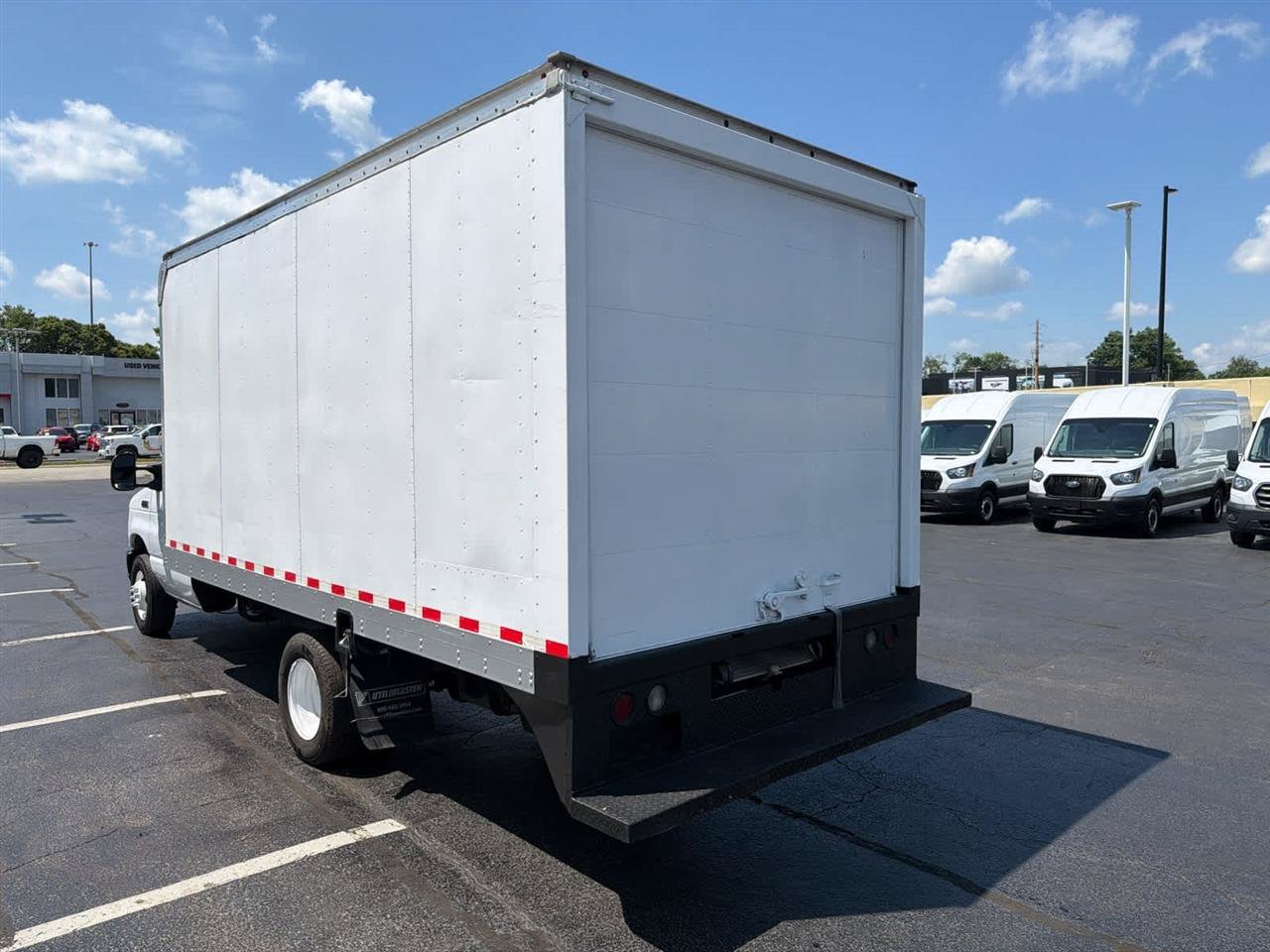 Used 2018 Ford E-350 and Econoline 350 Super Duty RWD image 6
