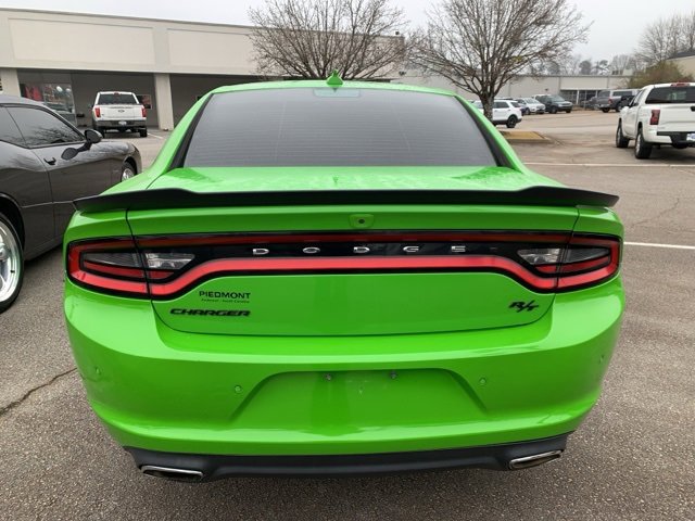Used 2017 Dodge Charger R/T w/ Driver Confidence Group image 3