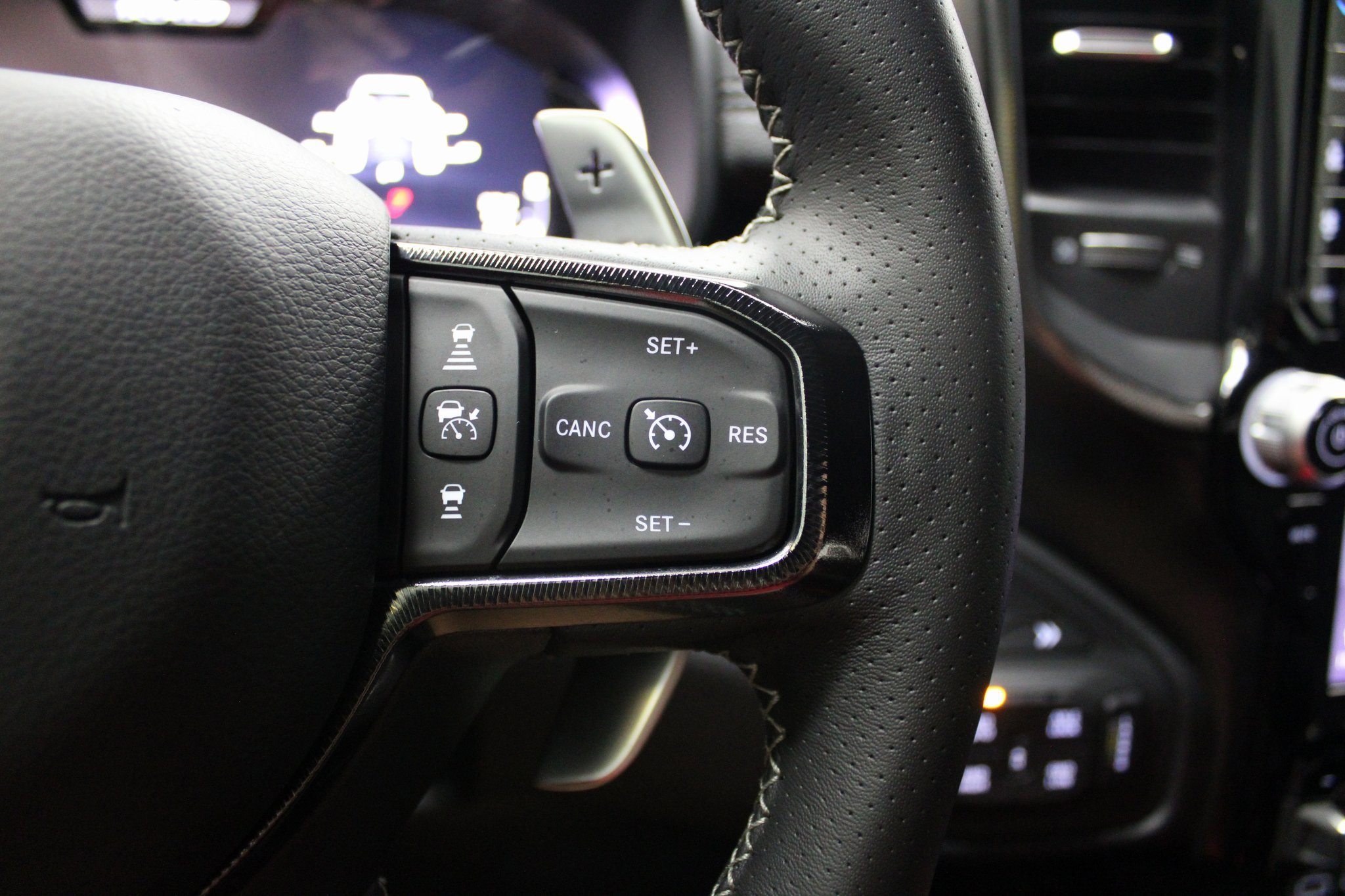 Used 2025 RAM 1500 RHO image 45