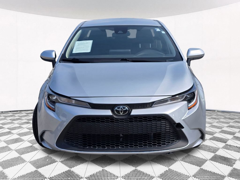 Used 2022 Toyota Corolla LE w/ Carpet Mat Package (TMS) FWD image 37