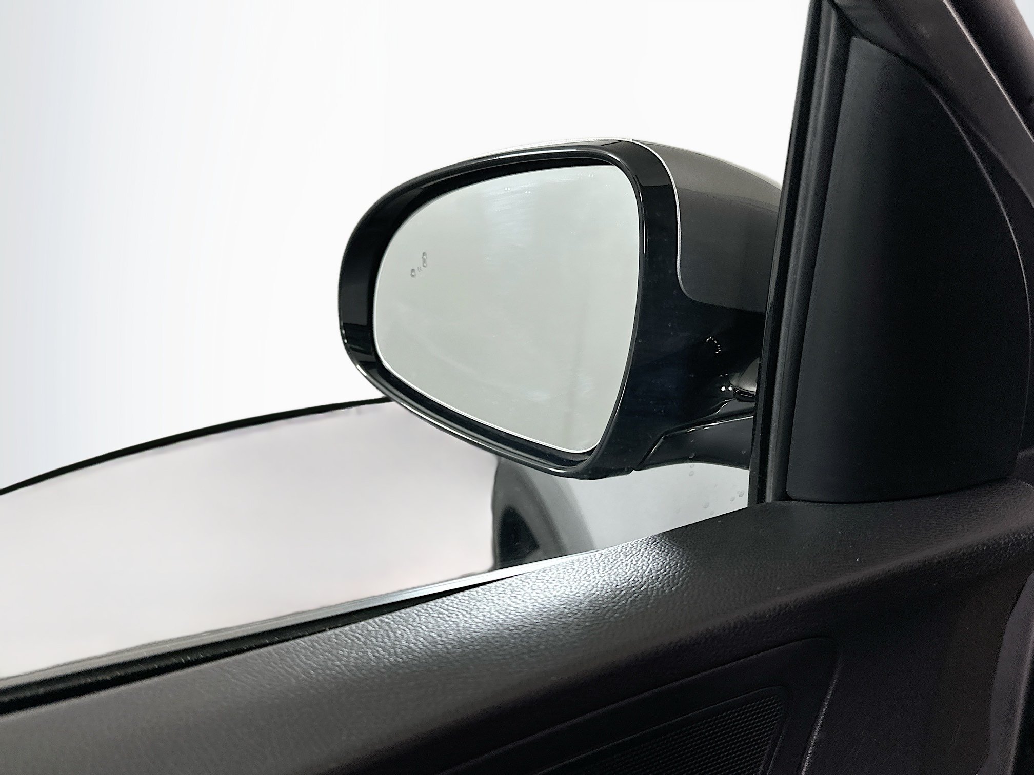 Used 2022 Kia Sportage Nightfall Edition w/ Nightfall Fwd Premium Package image 16