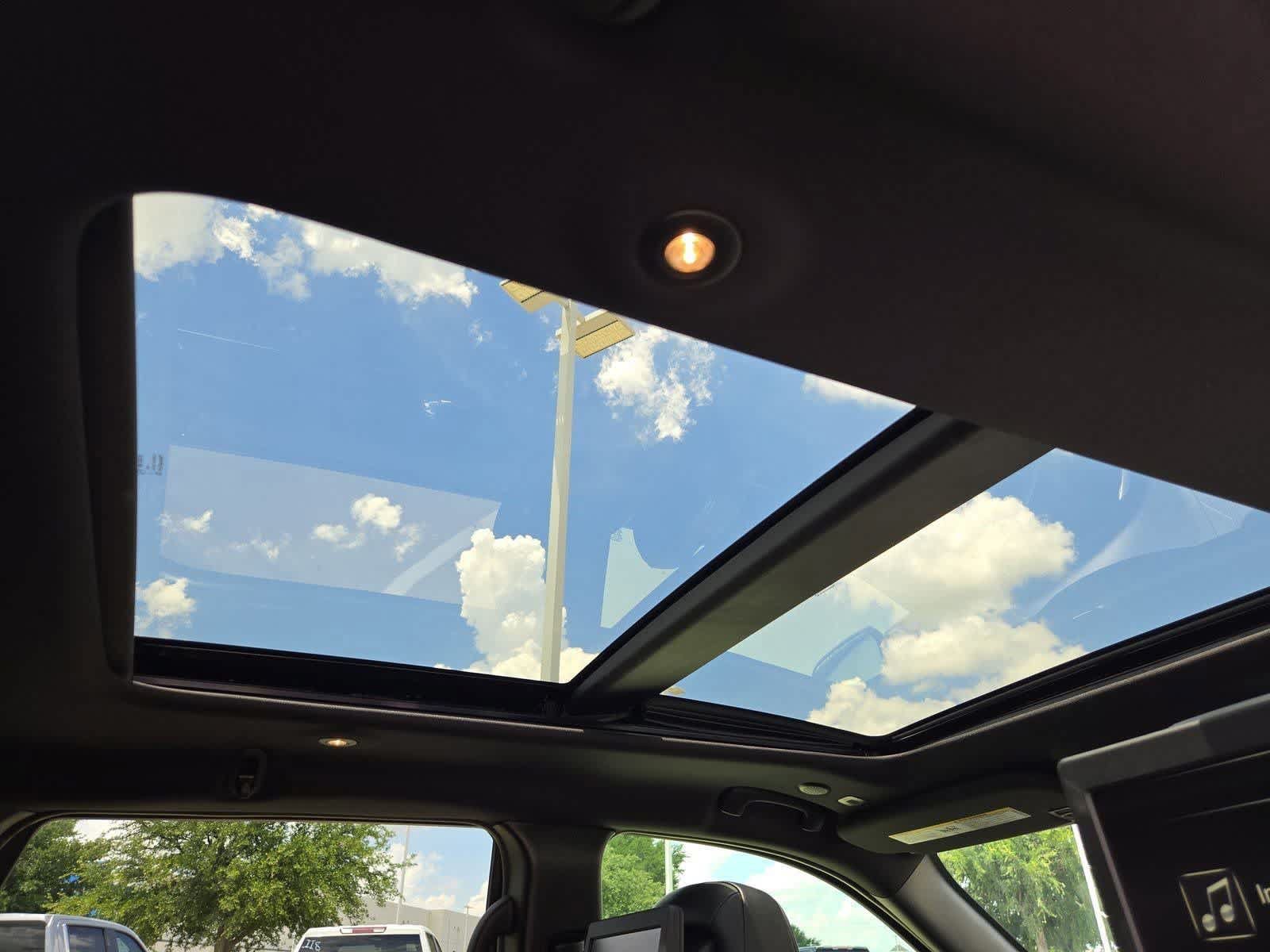 Used 2020 Jeep Grand Cherokee High Altitude RWD image 21