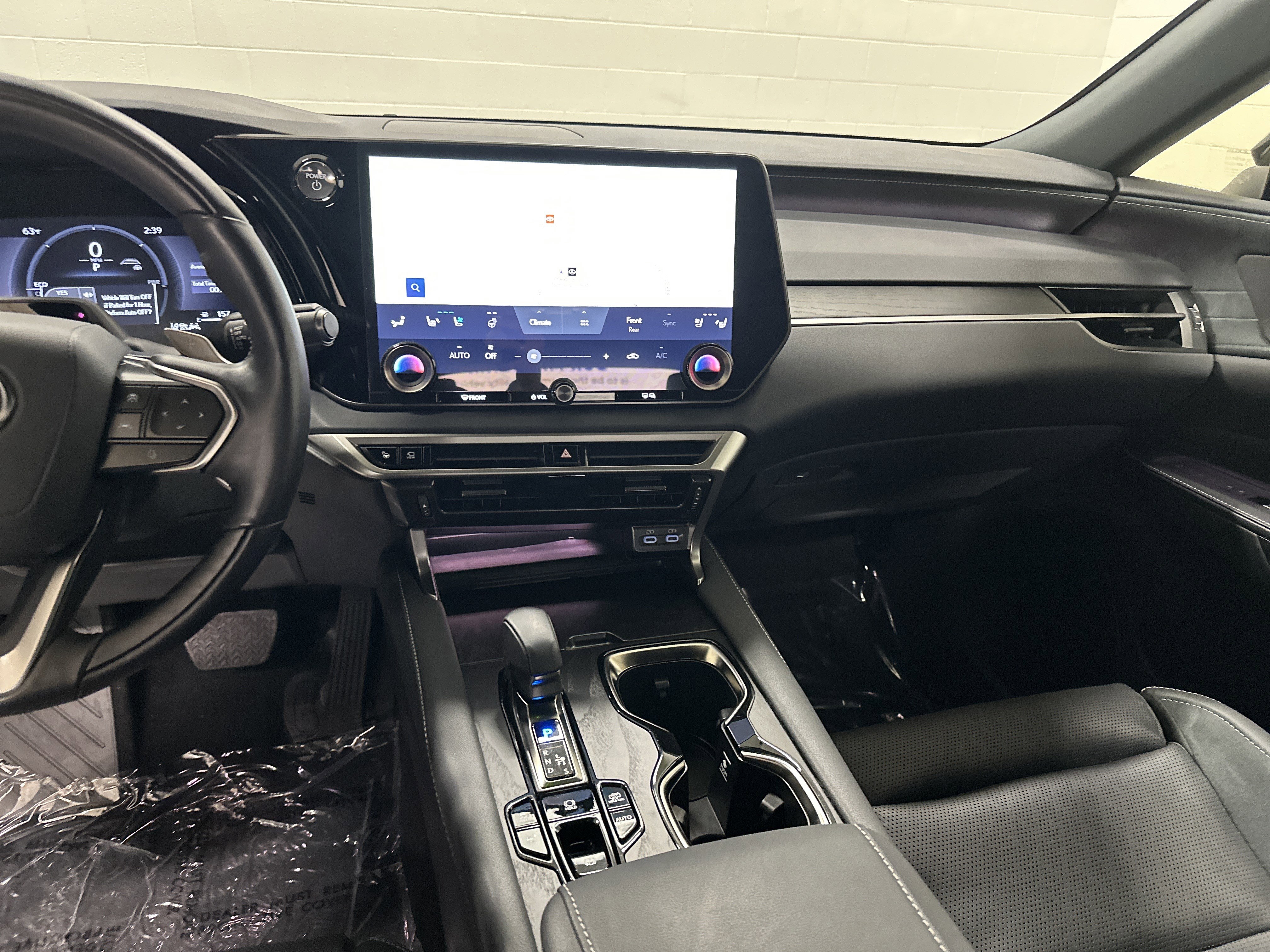 Certified 2025 Lexus RX 450h 450h+ Luxury w/ Convenience Package image 27