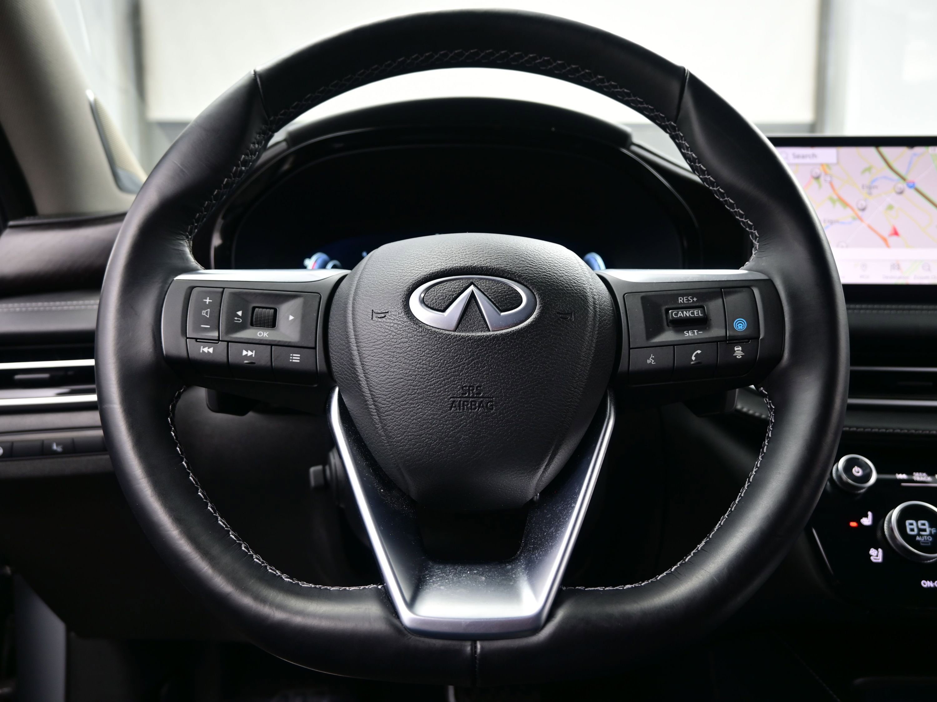 Used 2025 INFINITI QX60 Sensory w/ Vision Package image 26