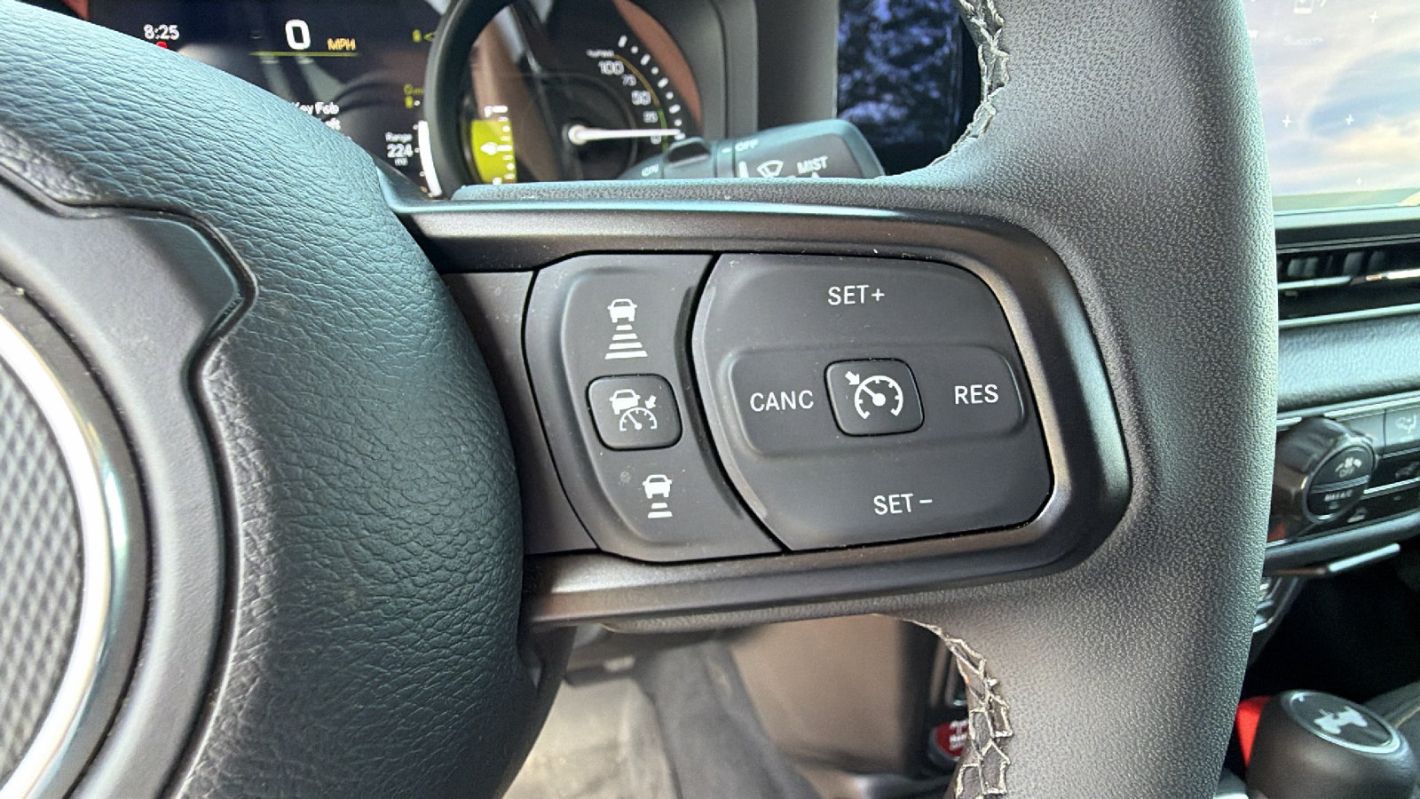 Used 2025 Jeep Wrangler Unlimited Sport S 4xe AWD/4WD image 27