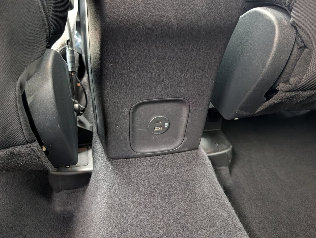 Used 2021 Ford Escape SE AWD/4WD image 19