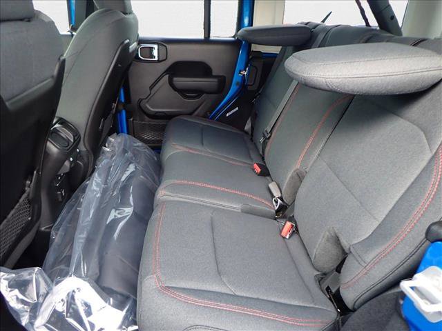 New 2025 Jeep Wrangler Unlimited Rubicon image 9