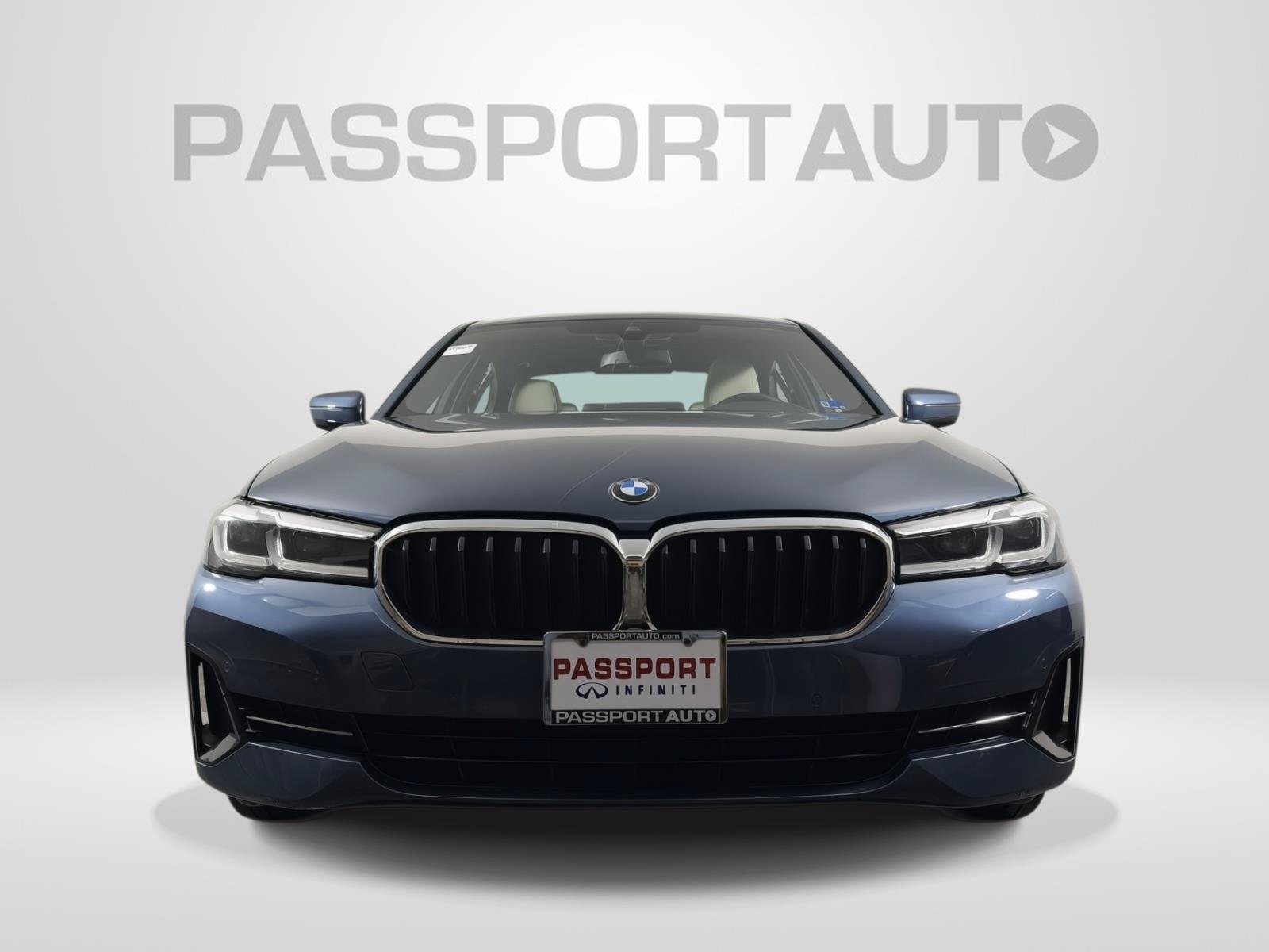 Used 2023 BMW 530i xDrive w/ Premium Package AWD/4WD image 2