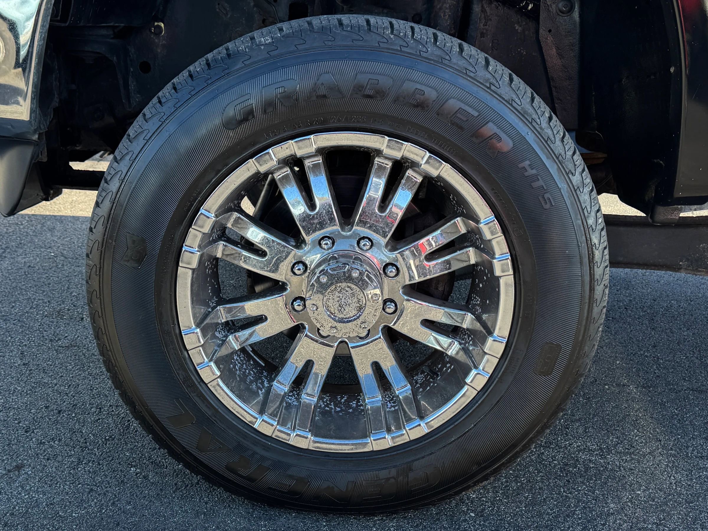 Used 2008 Ford F250 Lariat image 11