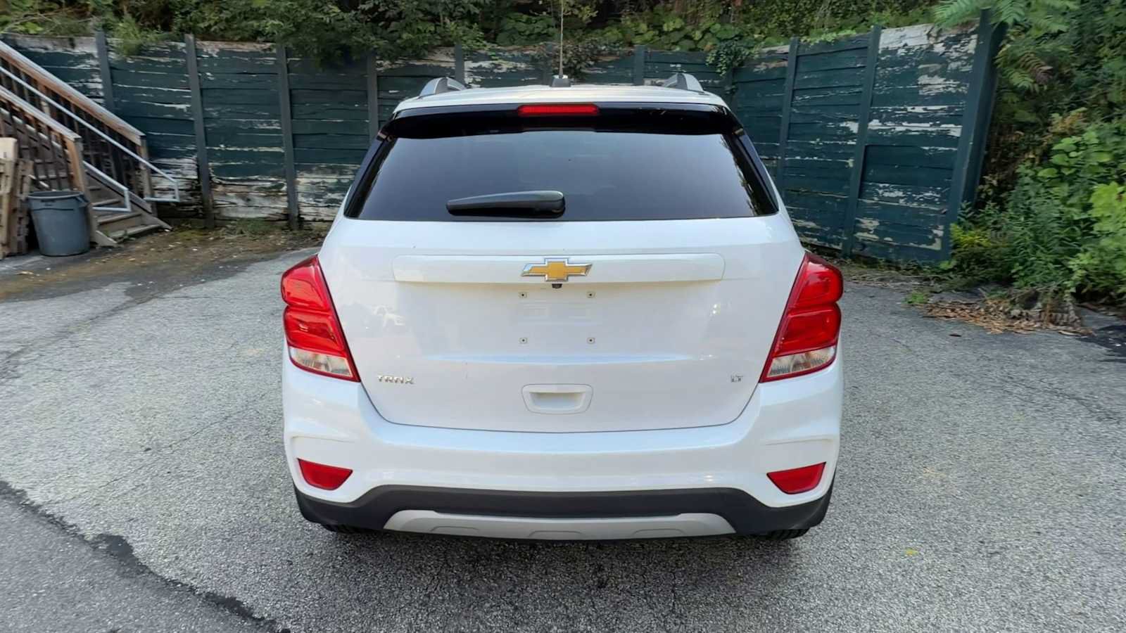 Used 2018 Chevrolet Trax LT w/ LPO, Protection Package FWD image 7