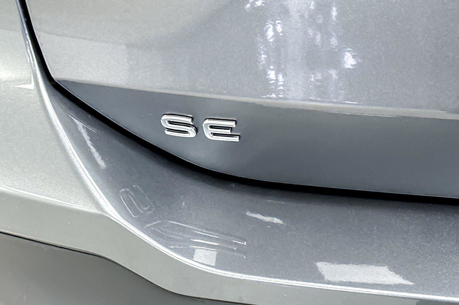 New 2026 Volkswagen Tiguan SE image 25