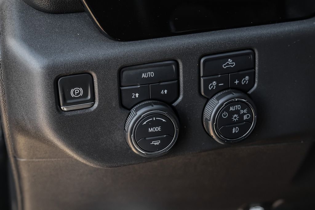 Used 2024 Chevrolet Silverado 1500 RST image 27