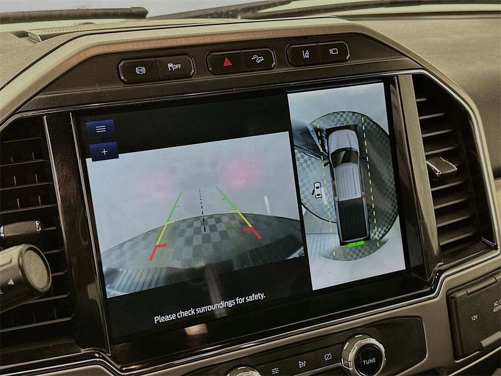 Used 2022 Ford F350 Platinum image 17