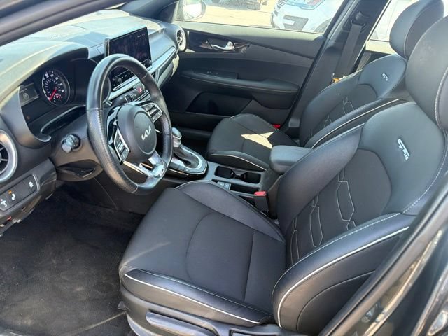 Used 2023 Kia Forte GT-Line w/ GT-Line Technology Package FWD image 11