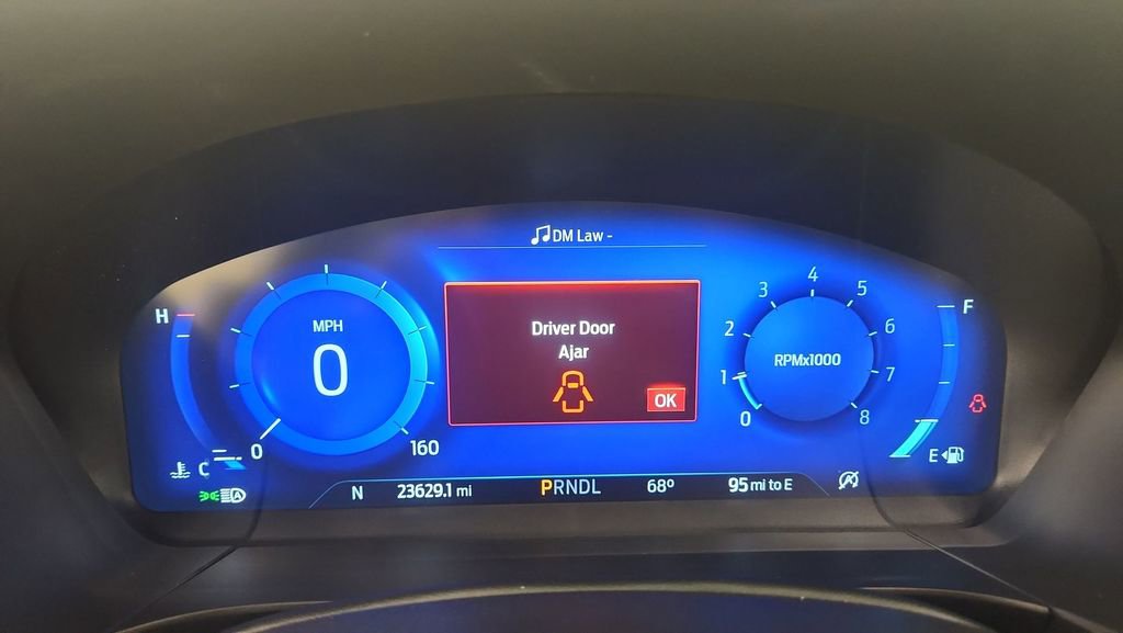 Certified 2022 Ford Escape Titanium w/ Class II Trailer Tow Package image 12