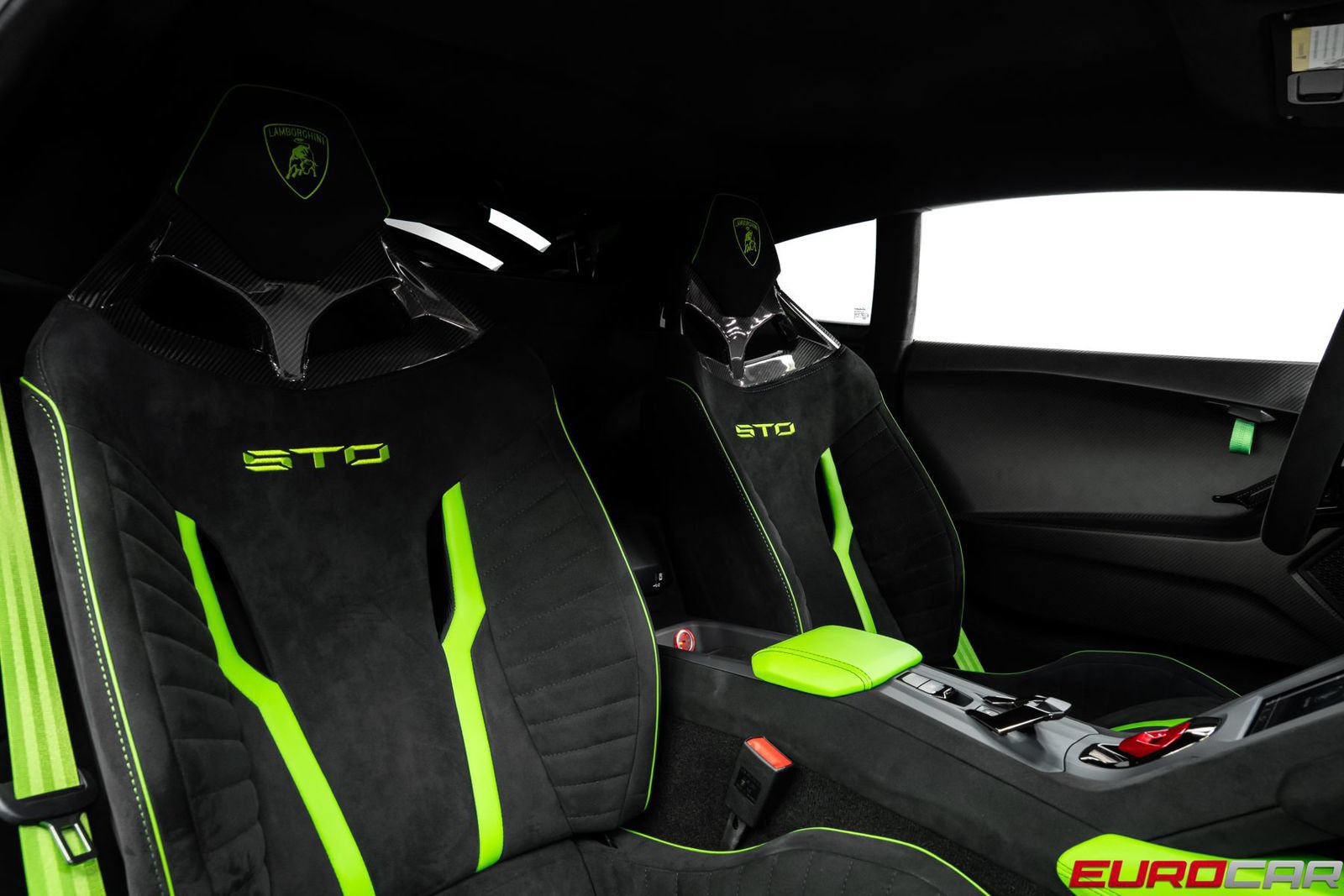 Used 2022 Lamborghini Huracan STO RWD image 41