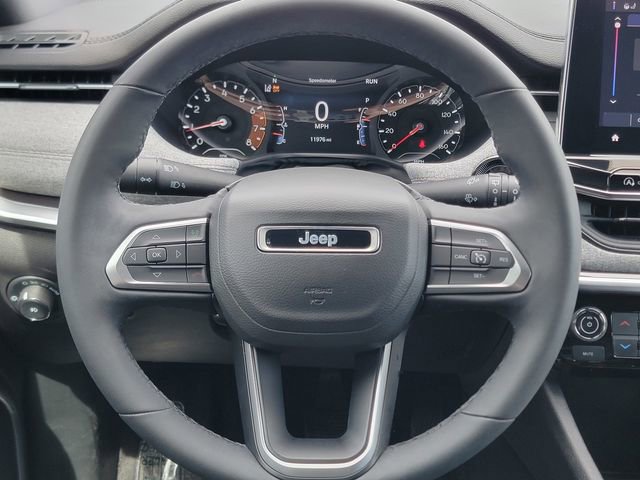 Certified 2023 Jeep Compass Latitude w/ Sun and Sound Group image 32