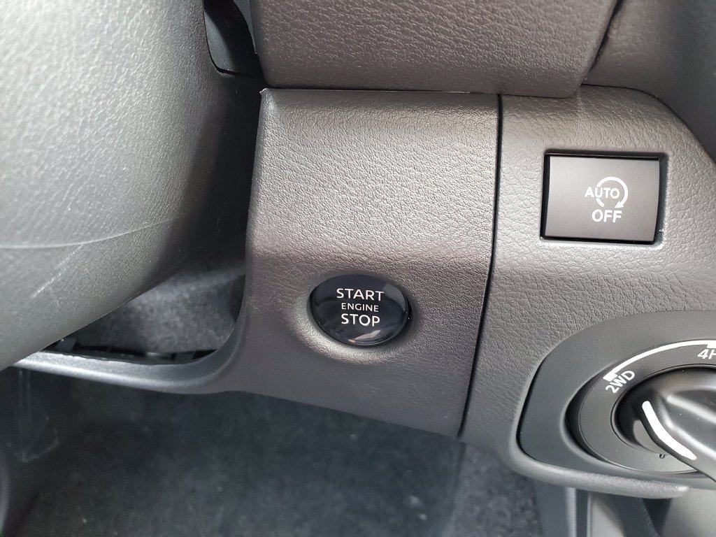 New 2026 Nissan Frontier SV w/ All-Weather Content Package AWD/4WD image 31