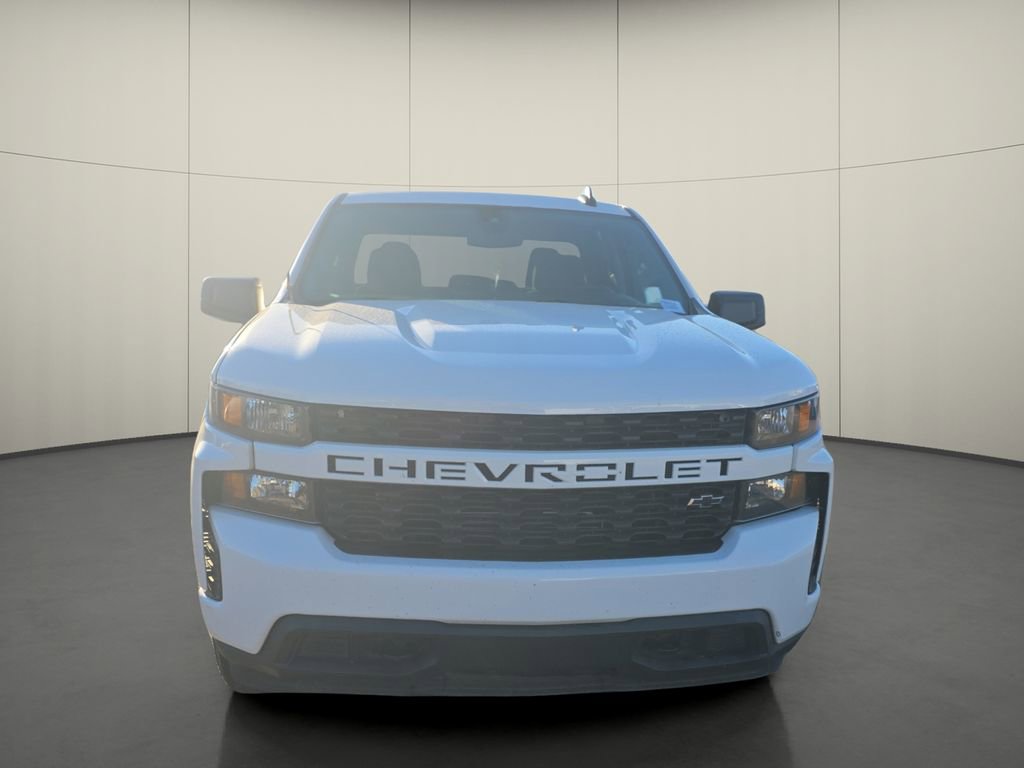 Used 2022 Chevrolet Silverado 1500 Custom w/ Safety Confidence Package image 2