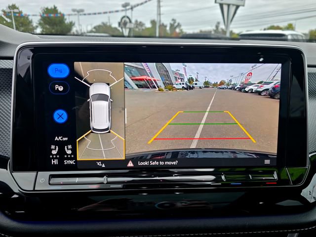 Used 2024 Volkswagen Atlas Cross Sport SEL Premium R-Line image 11