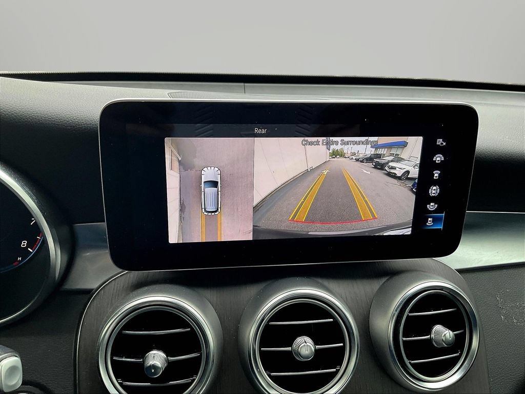 Used 2022 Mercedes-Benz GLC 300 4MATIC w/ Multimedia Package Lite image 15