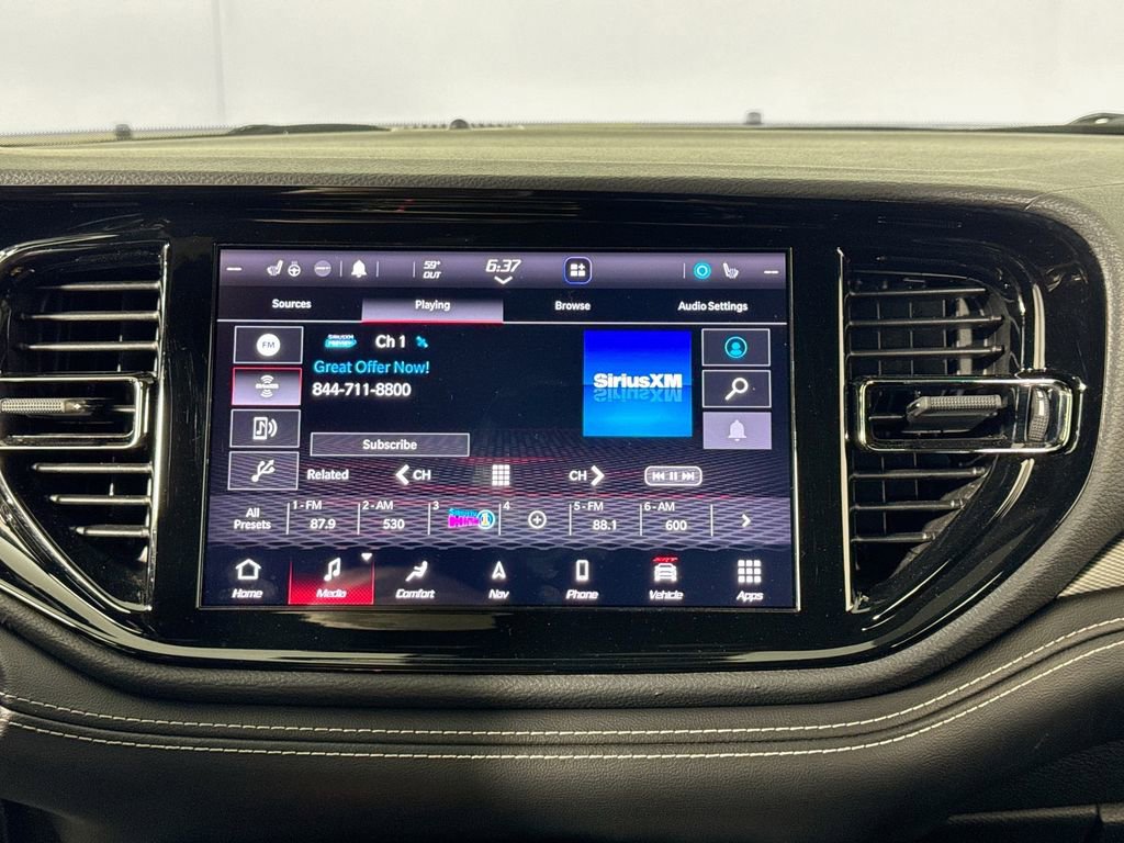 Used 2021 Dodge Durango SRT w/ Technology Group image 15