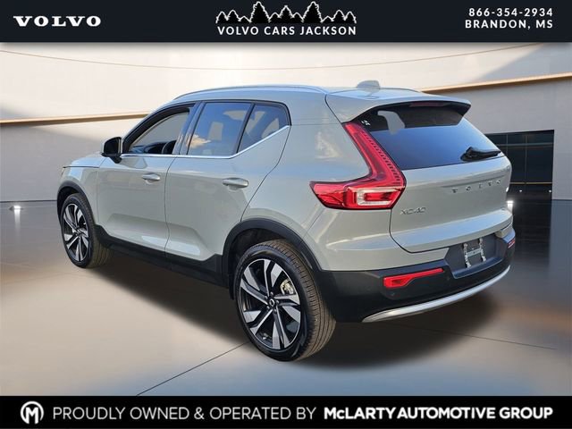 Used 2024 Volvo XC40 B5 Ultimate image 6