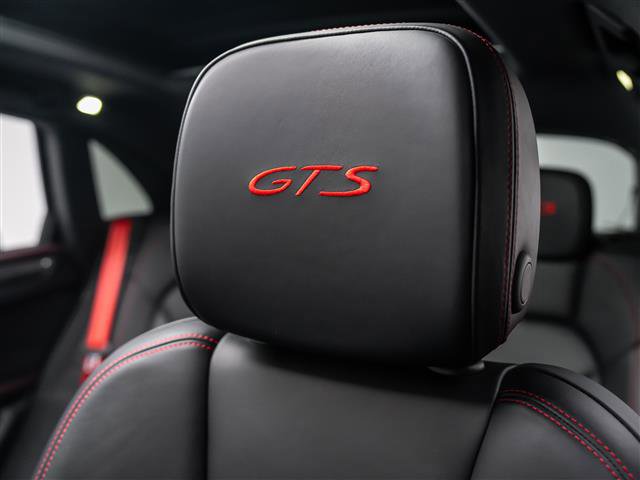 Used 2017 Porsche Macan GTS AWD/4WD image 18