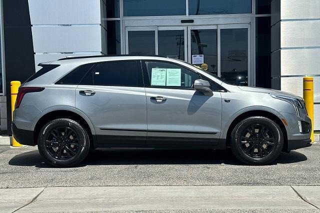 Certified 2023 Cadillac XT5 Premium Luxury w/ Technology Package FWD image 3