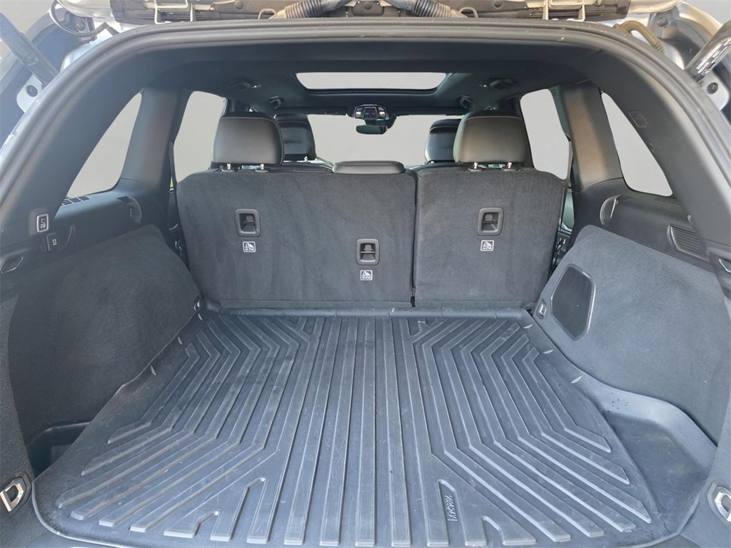 Used 2024 Jeep Grand Cherokee Overland w/ Luxury Tech Group IV image 8