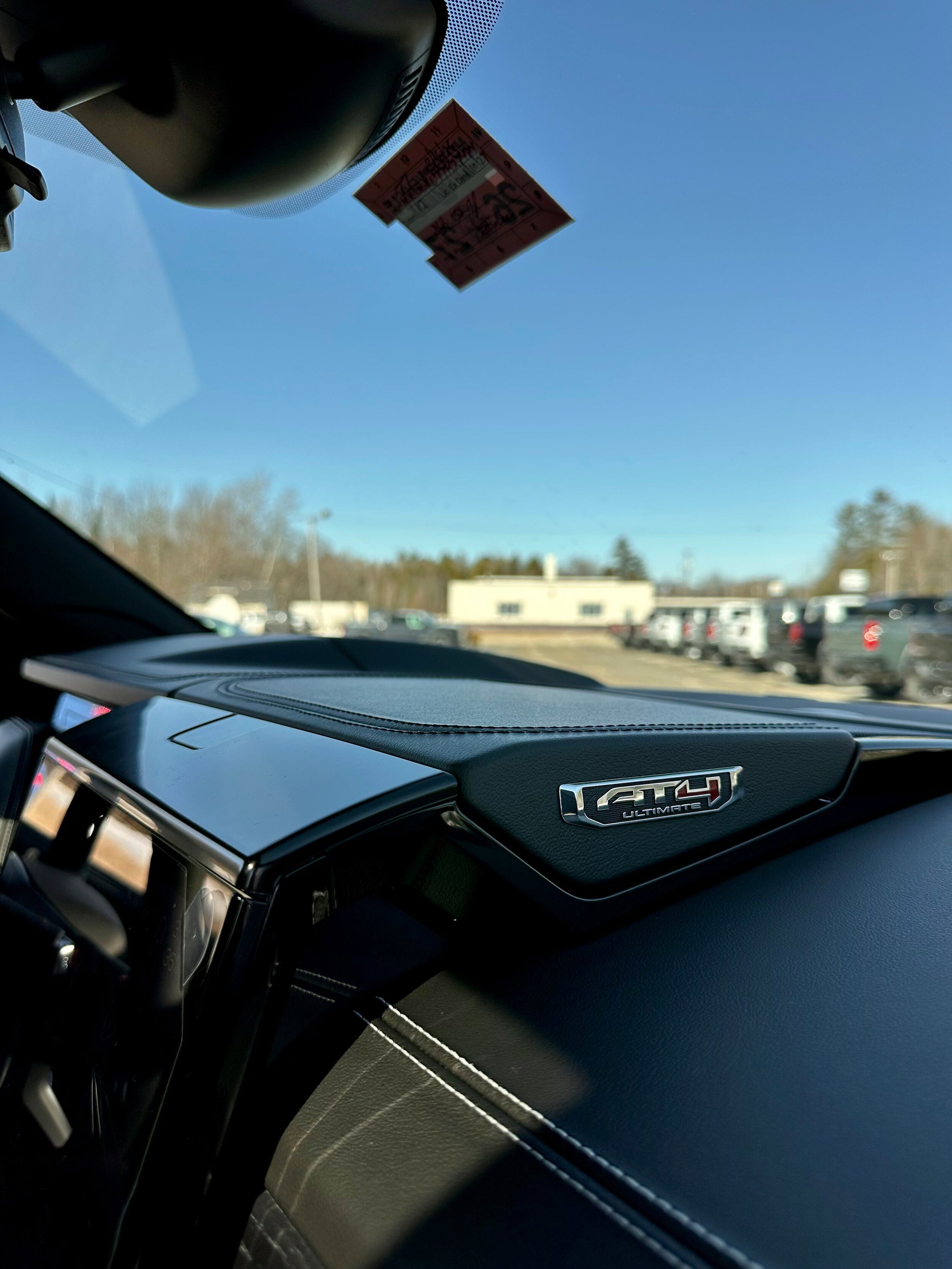 New 2026 GMC Yukon XL AT4 Ultimate AWD/4WD image 33