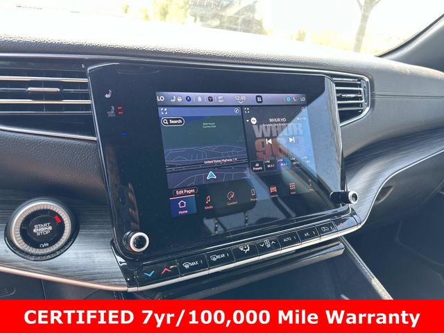 Certified 2024 Jeep Wagoneer Series II w/ Flexible Seating Group AWD/4WD image 25