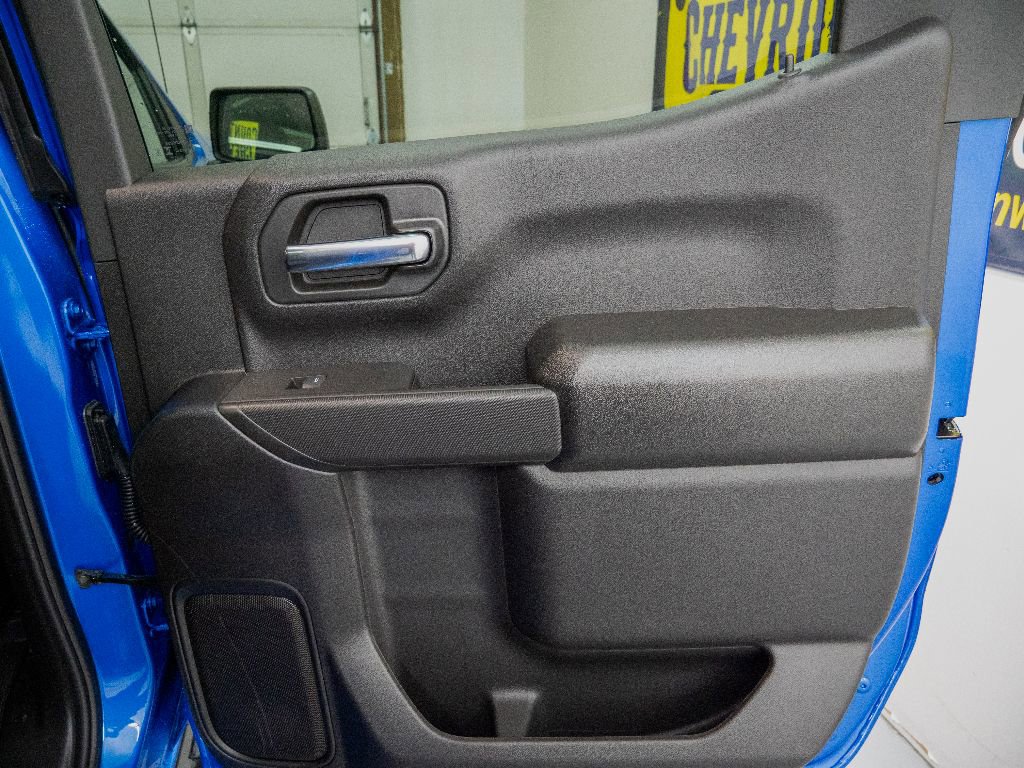 New 2025 Chevrolet Silverado 1500 Custom w/ LPO, Dark Essentials Package image 11