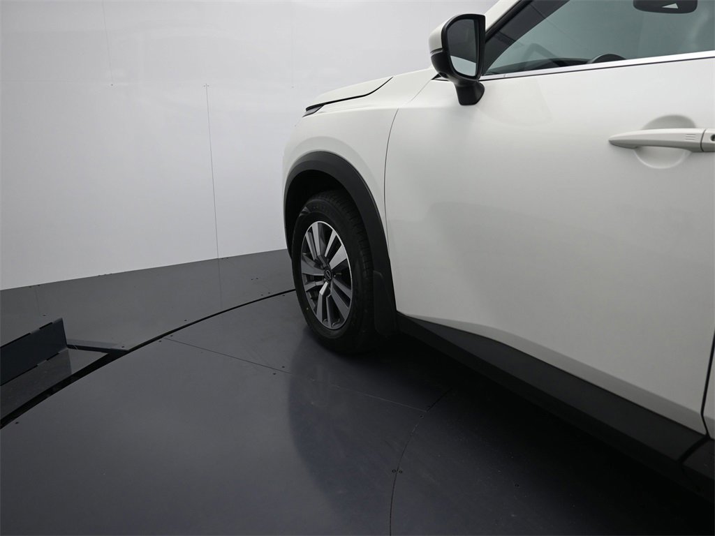 Used 2022 Nissan Pathfinder SL image 11