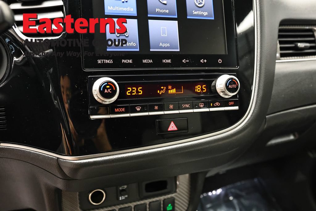 Used 2020 Mitsubishi Outlander SEL AWD/4WD image 18
