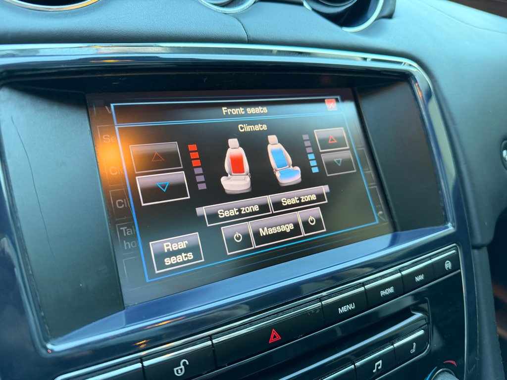 Used 2014 Jaguar XJ L Portfolio image 12