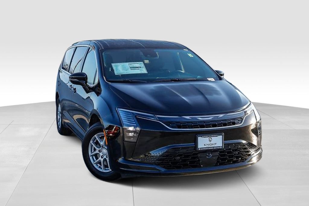 New 2027 Chrysler Pacifica Select FWD video 2