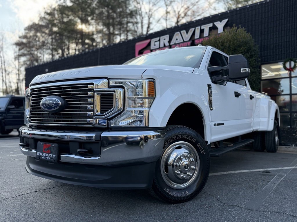 Used 2022 Ford F350 XLT image 2