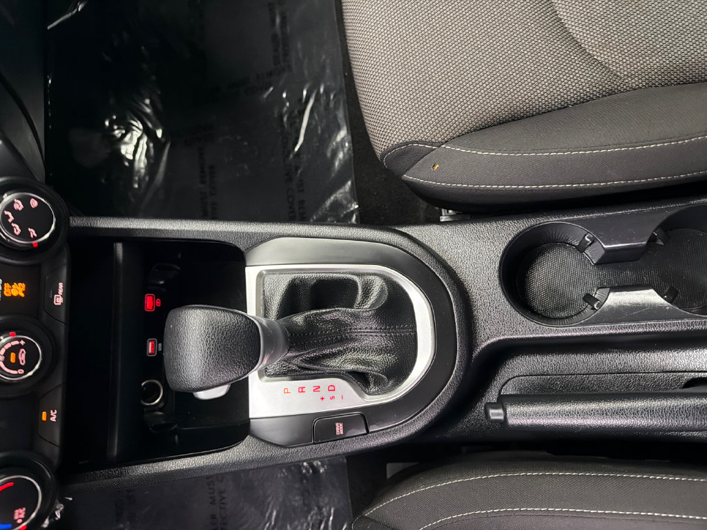 Used 2024 Kia Forte LXS FWD image 28