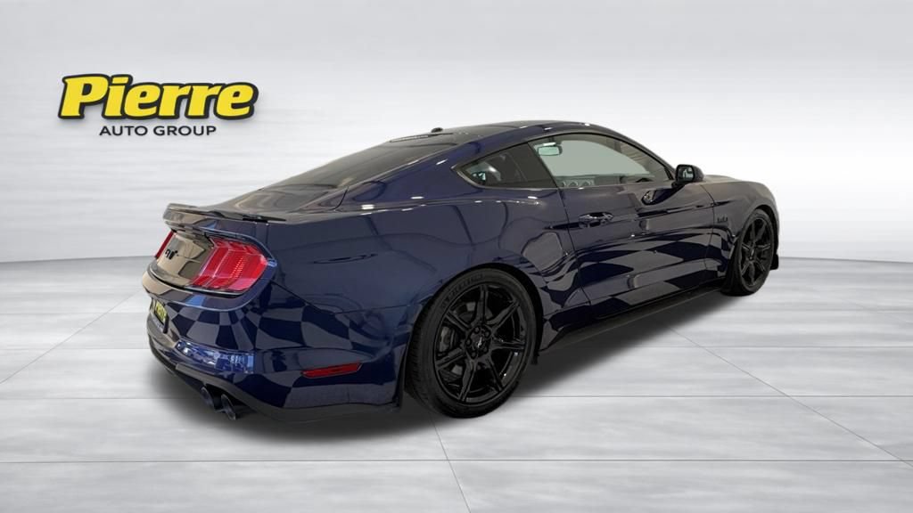 Used 2019 Ford Mustang GT w/ Black Accent Package RWD image 5