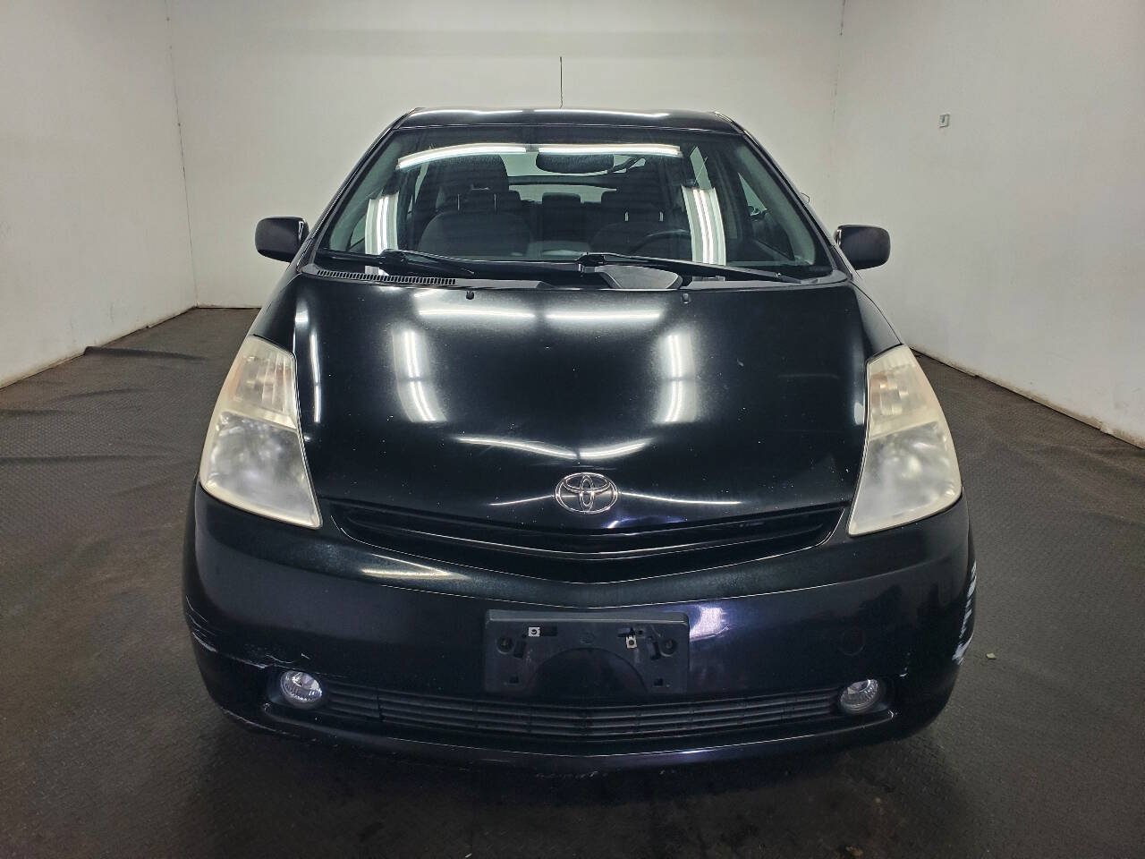 Used 2005 Toyota Prius FWD image 2