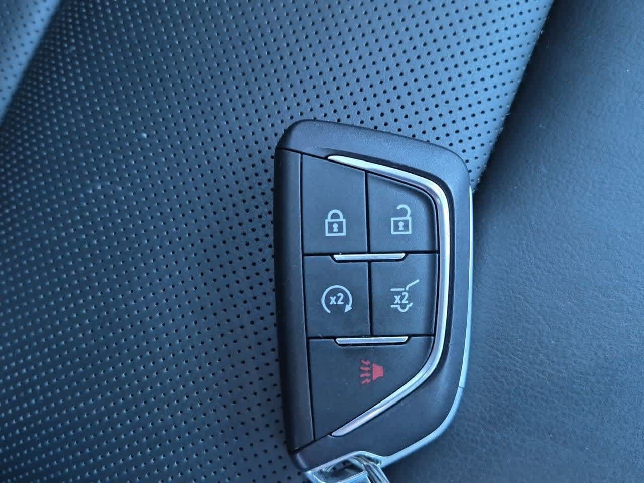 Used 2024 Cadillac XT4 Premium Luxury AWD/4WD image 36