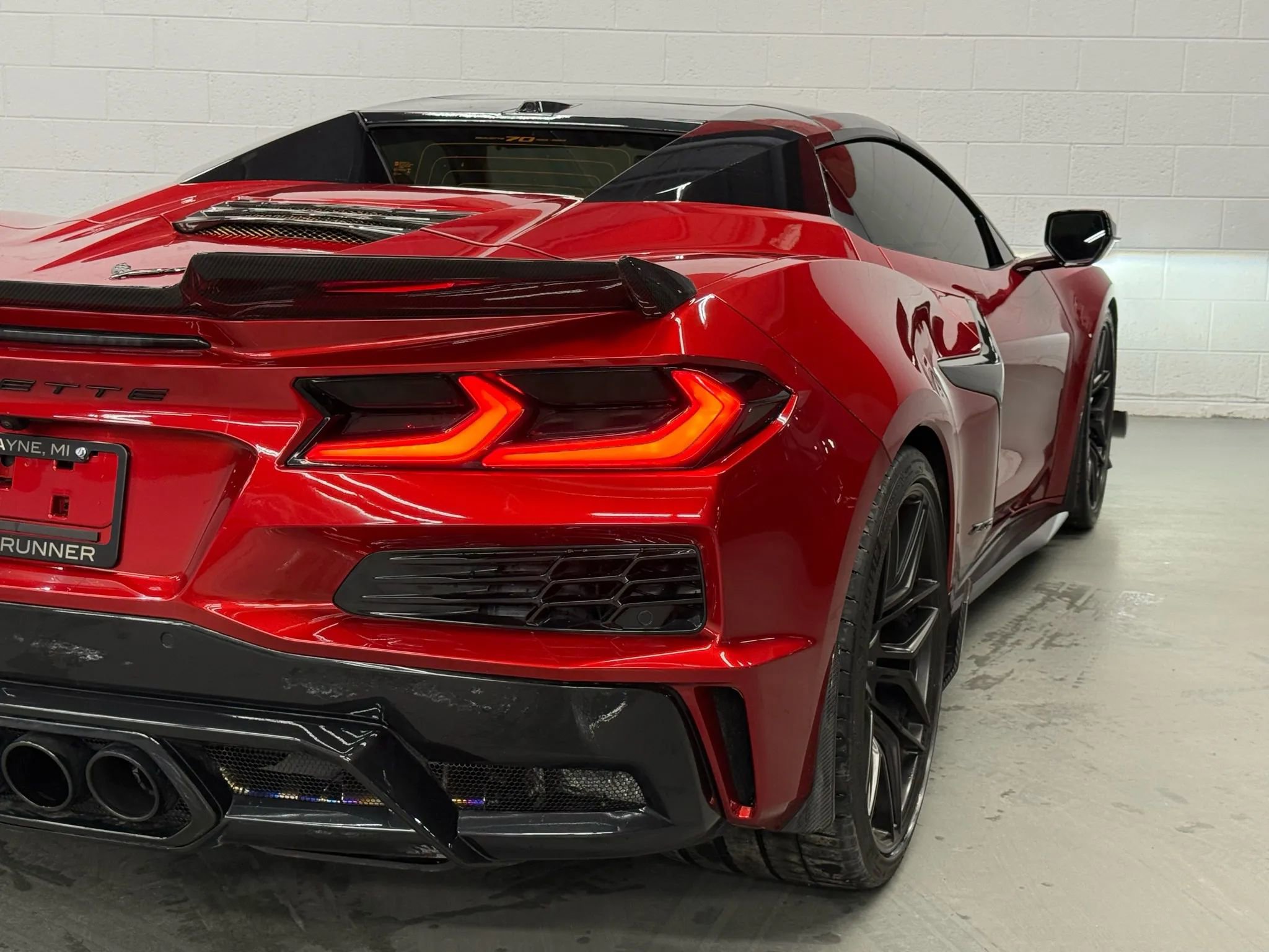 Used 2023 Chevrolet Corvette Z06 w/ Stealth Interior Trim Package image 21