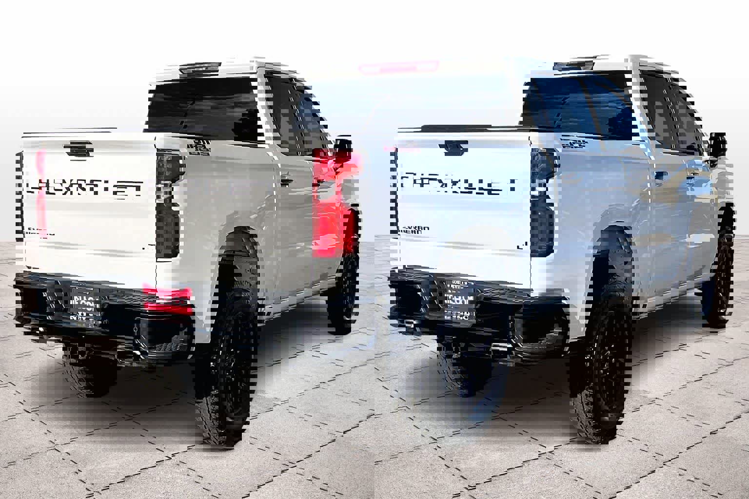 Used 2022 Chevrolet Silverado 1500 LT Trail Boss w/ Safety Package image 14