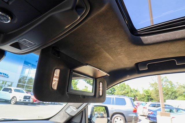 Used 2016 Cadillac Escalade Platinum image 61