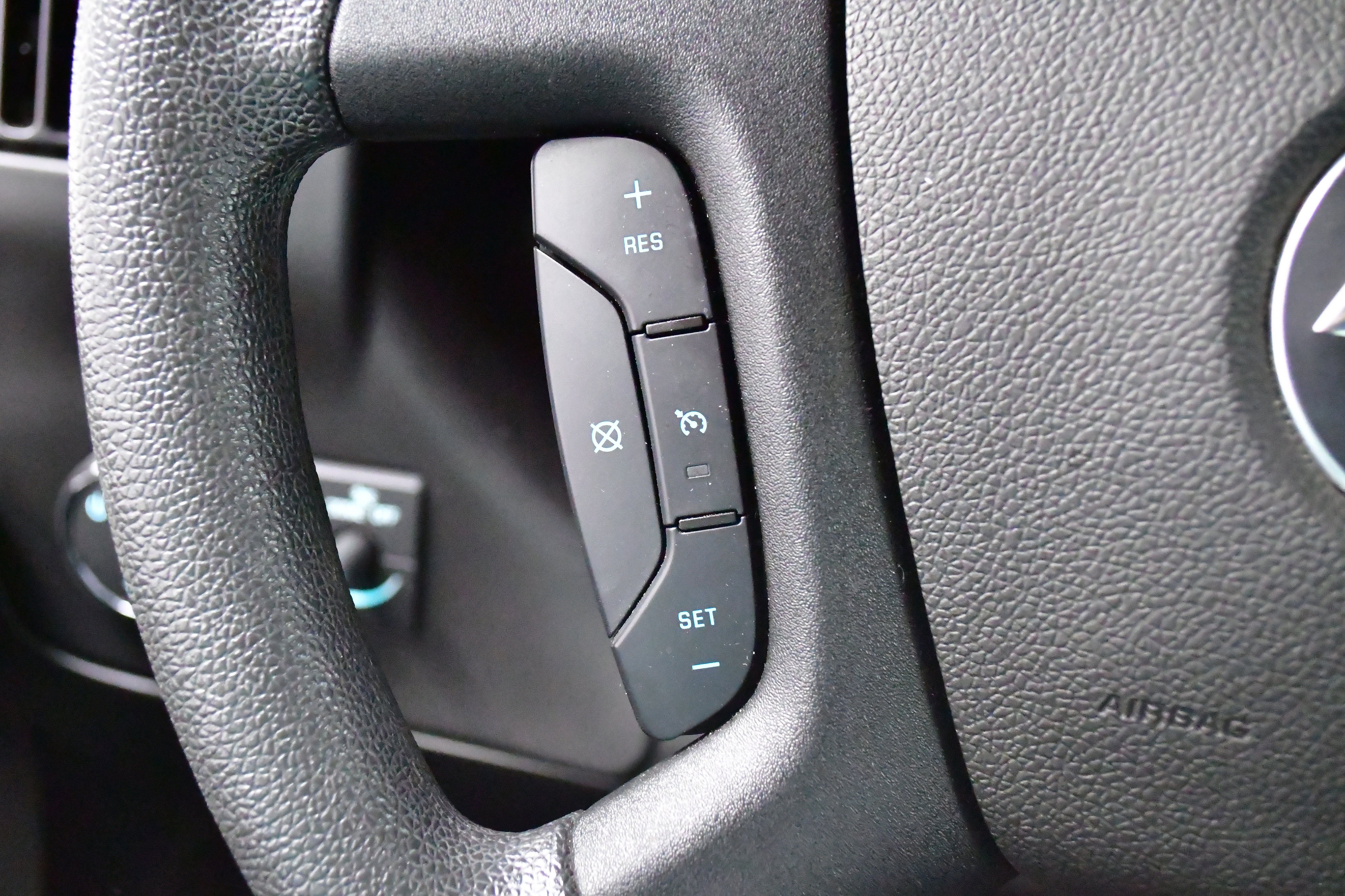 Used 2023 Chevrolet Express 3500 LS image 45