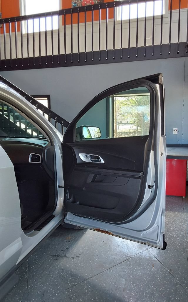 Used 2013 Chevrolet Equinox LS w/ LPO, Protection Package FWD image 12